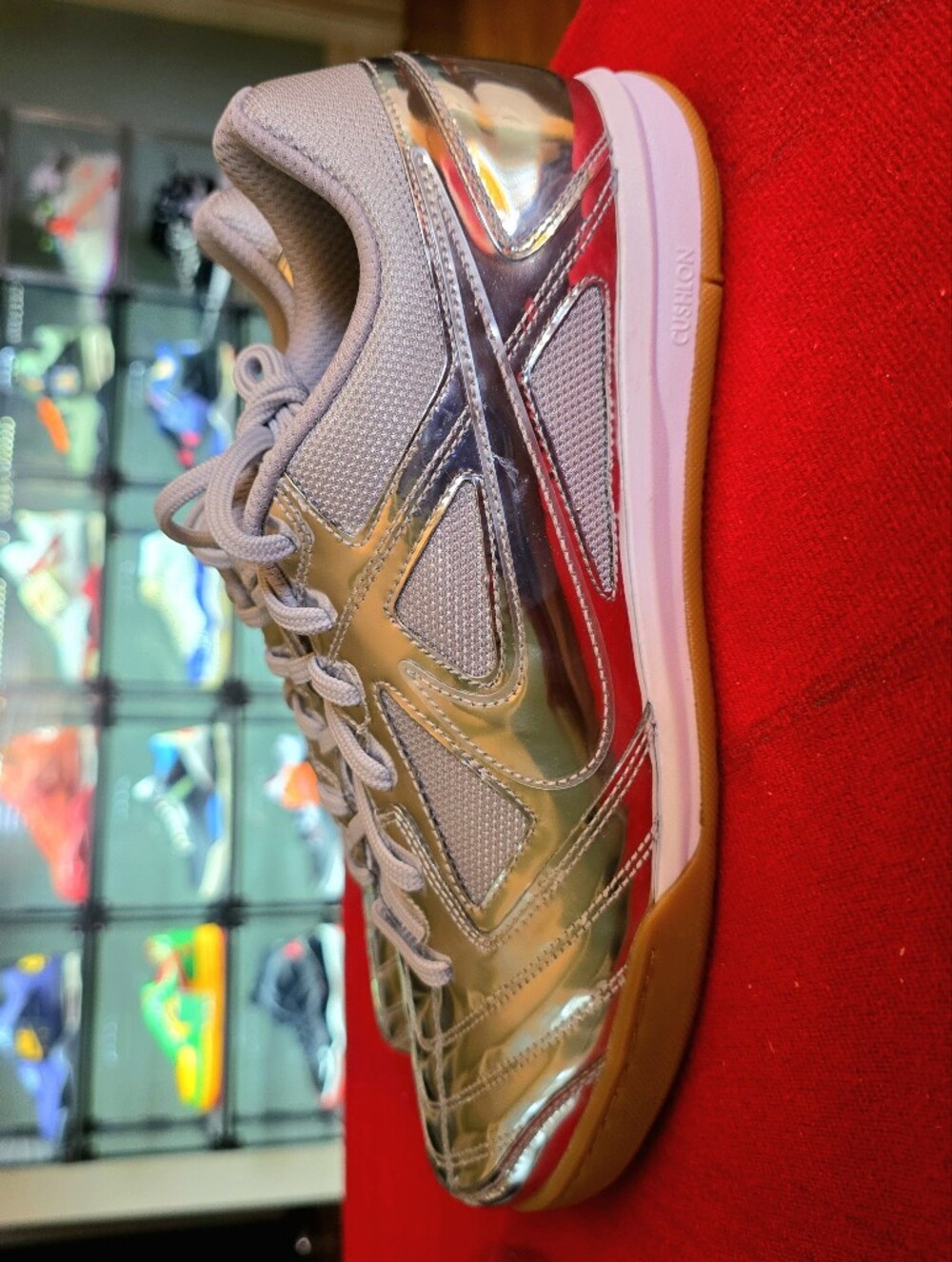 Nike Men's Silver Metallic Low-Top Sneakers